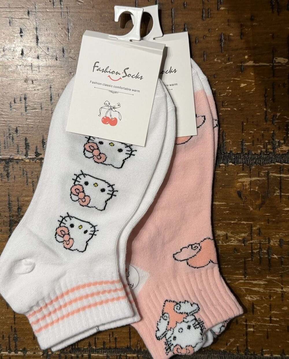 Fashion Socks Hello Kitty Pink and White Ankle Socks 2 Pairs Size 36-41